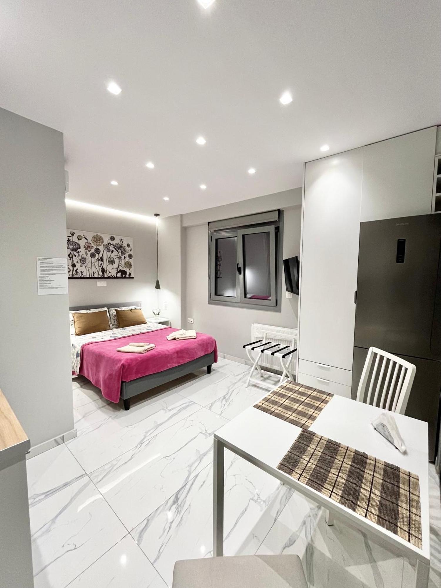 Blueline Apartment 2 Loutráki Dış mekan fotoğraf