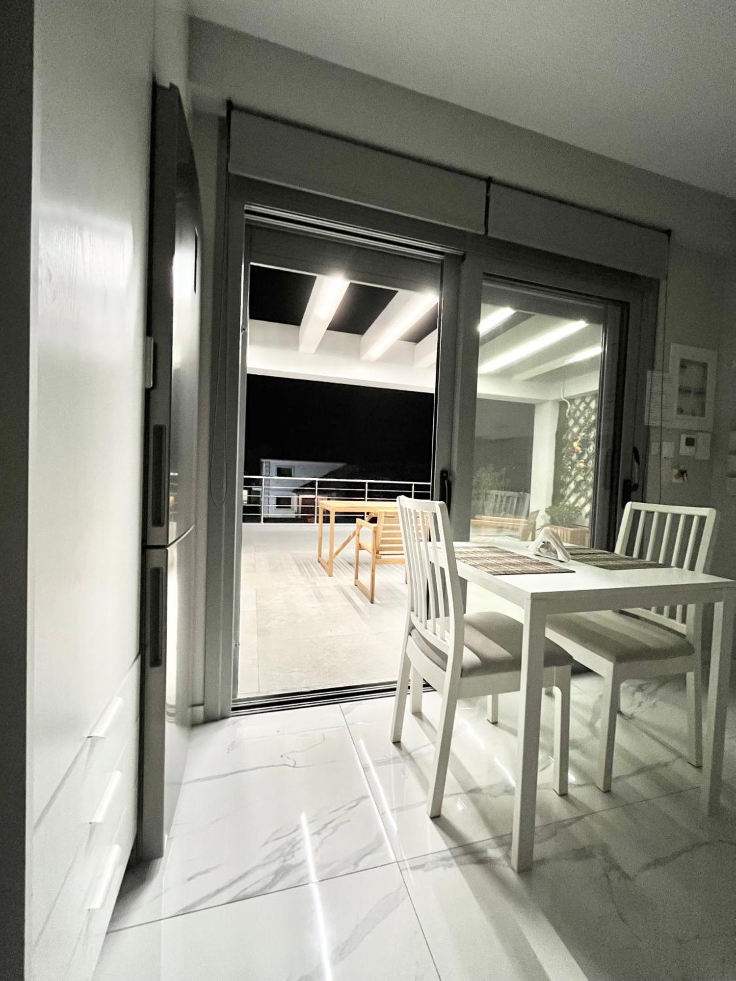 Blueline Apartment 2 Loutráki Dış mekan fotoğraf