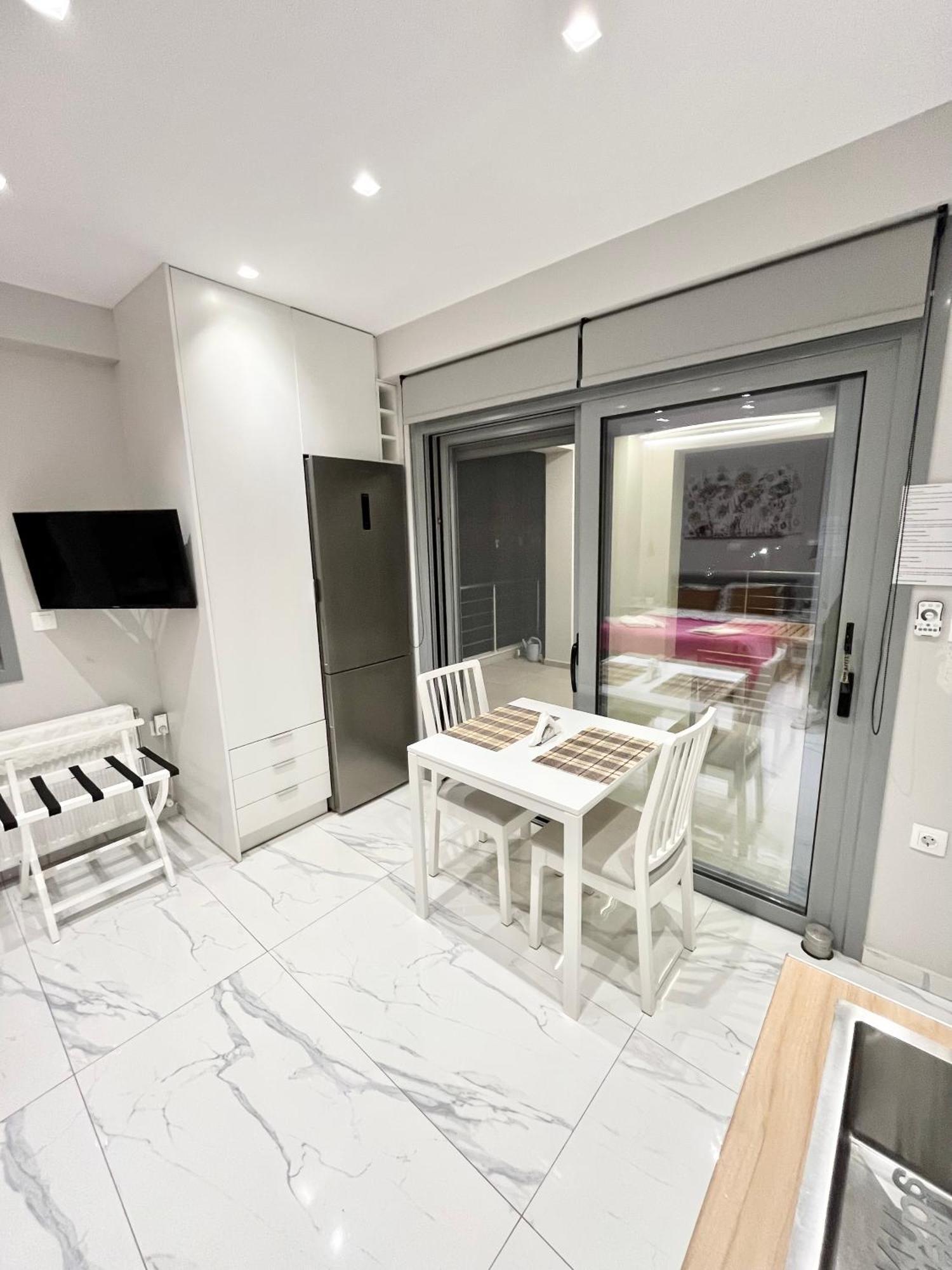 Blueline Apartment 2 Loutráki Dış mekan fotoğraf